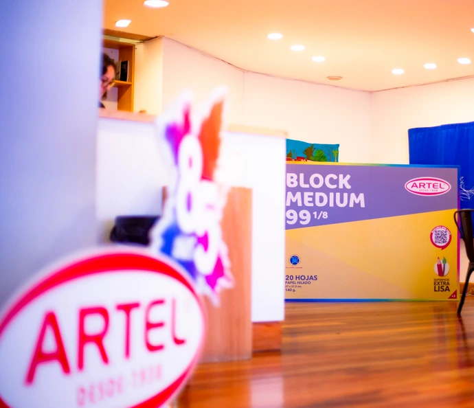 Productos Artel exhibidos en la muestra