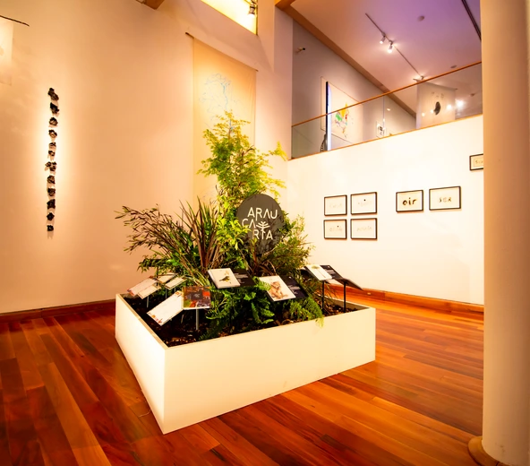 Elementos históricos de Artel en exhibición