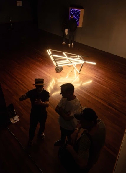 Artistas y editores durante Carnavalito en GAM